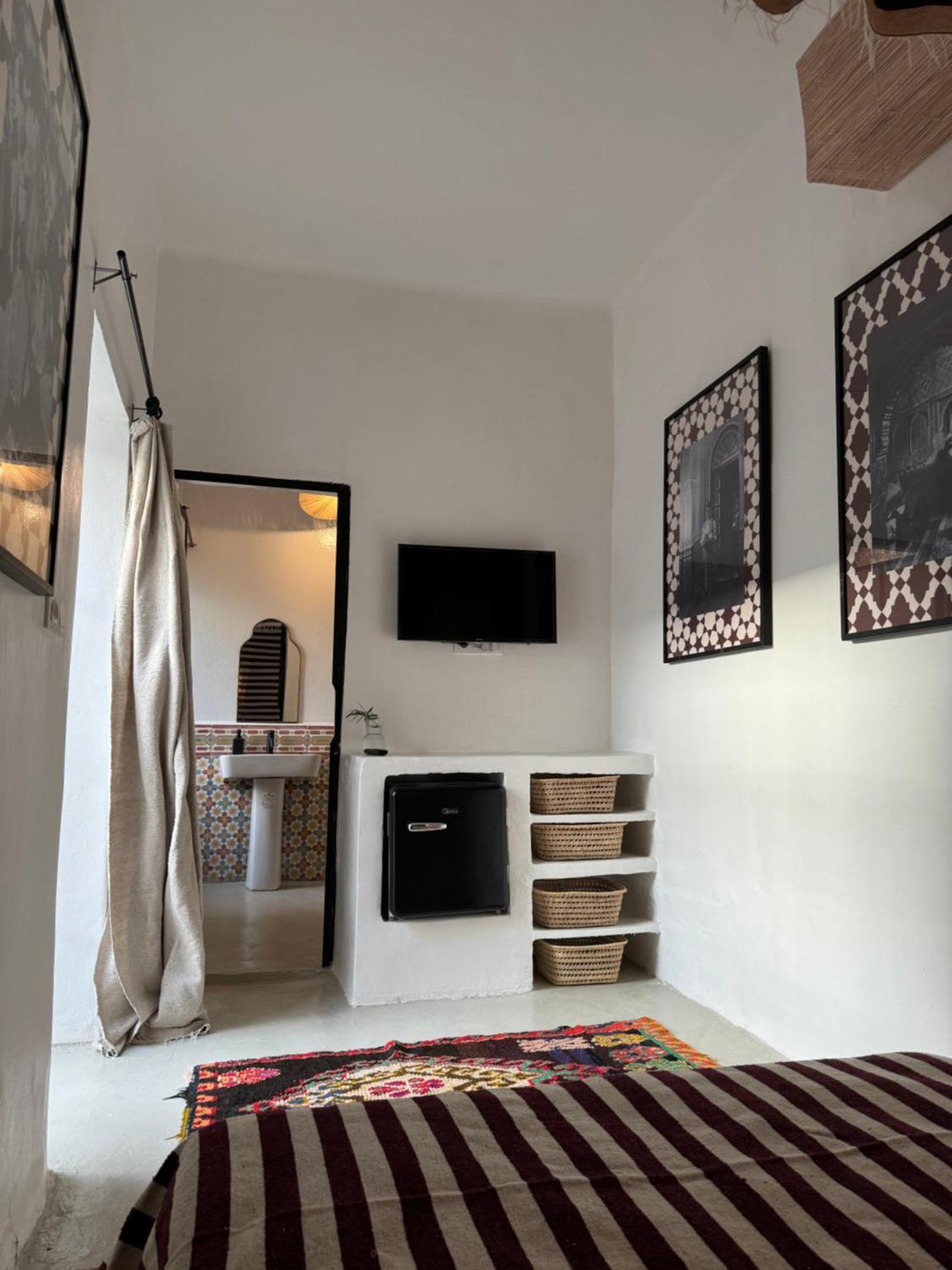 Riad Ait El Mouden Tamraght Buitenkant foto